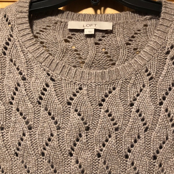 Ann Taylor Loft Sweater - Picture 4 of 4
